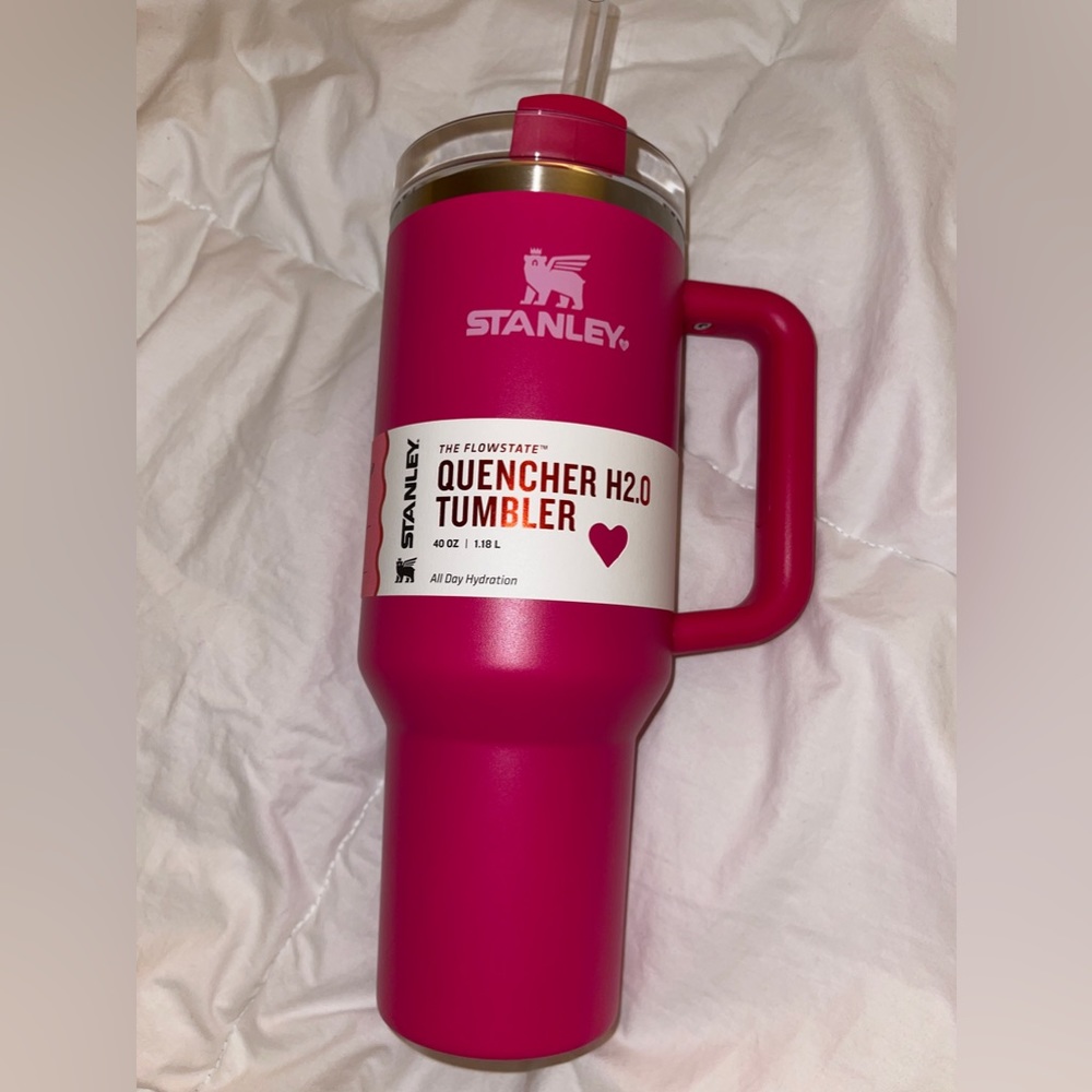 STANLEY  Limited Edition Cosmo Pink 40oz Valentines Day Stanley